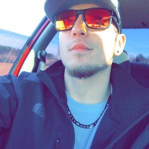 Meet your Posher, Mark